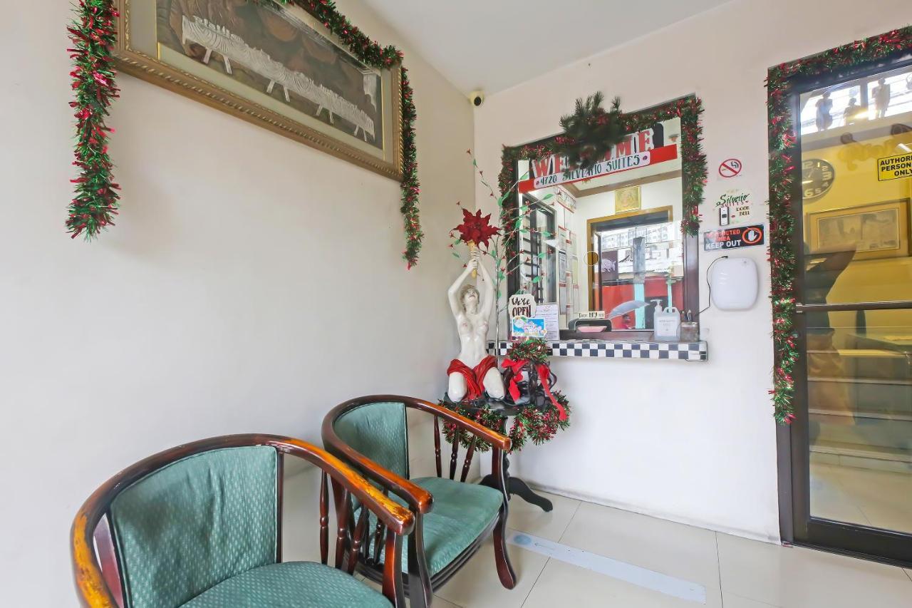Oyo 896 Silverio Suites Manila Dış mekan fotoğraf